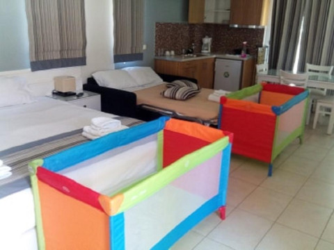 Mantinia Bay Hotel