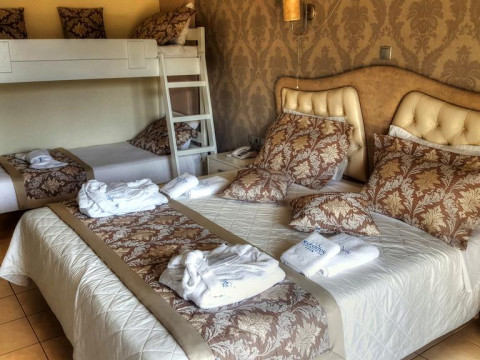Maranton Beach Hotel