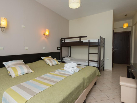 Maranton Beach Hotel