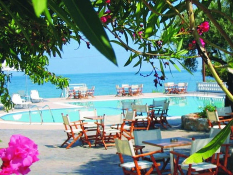 Maranton Beach Hotel