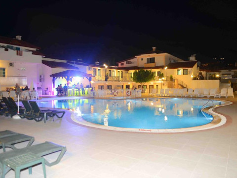 MARCAN BEACH HOTEL
