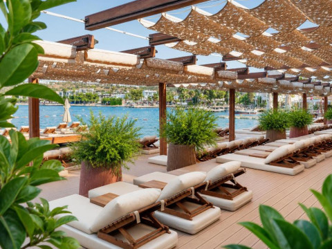 MARE DELUXE RESIDENCE VILLAS