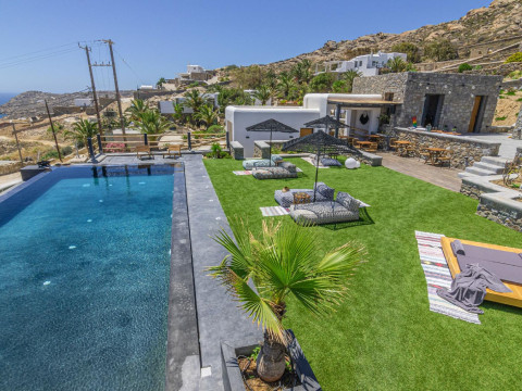 Maregold Mykonos Micro-Suites, Adults Only