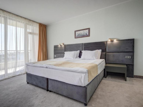 Marina City Aparthotel