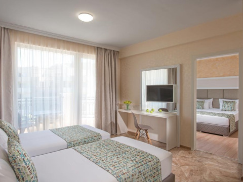 MARINA SANDS OBZOR