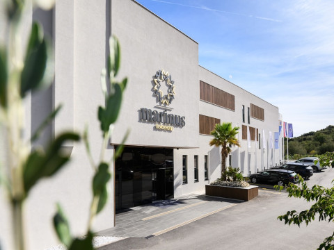 Marinus Beach Hotel
