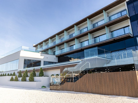 Marinus Beach Hotel