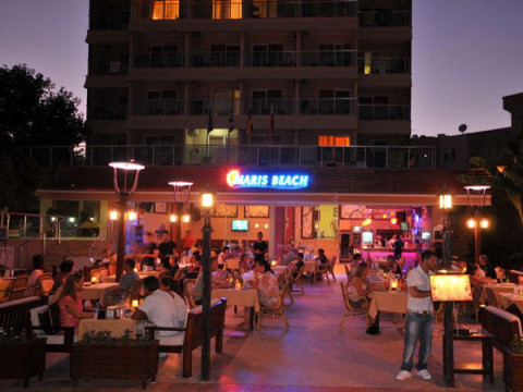 MARIS BEACH HOTEL