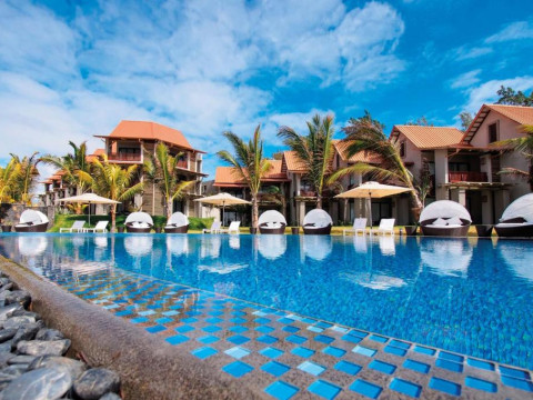 Crystals Beach Resort Belle Mare, a member of Radisson Individuals