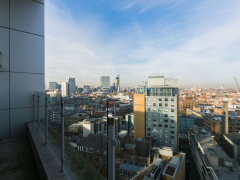 Marlin Aldgate Tower Bridge