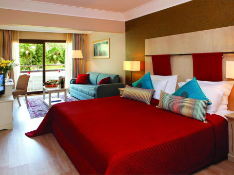 MARTI RESORT DELUXE
