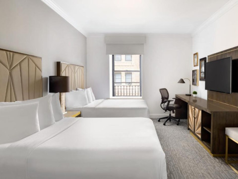 Martinique New York on Broadway, Curio Collection by Hilton