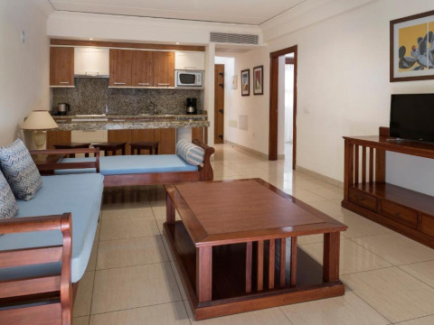 Marylanza Suites and Spa