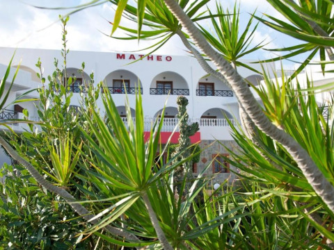 Matheo Villas and Suites