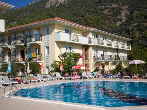MAVRUKA HOTEL