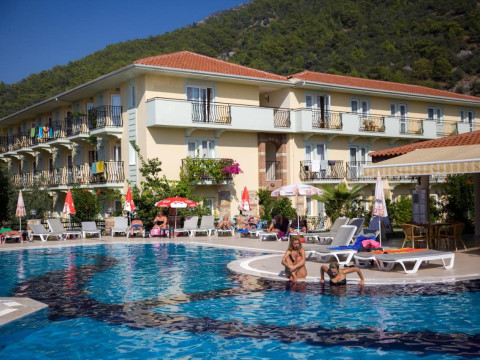 MAVRUKA HOTEL