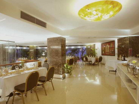 May de Ville Trendy Hotel & Spa
