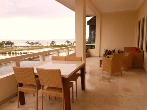 Medewi Manor