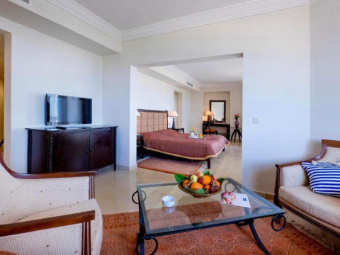 MEDINA SOLARIA & THALASSO