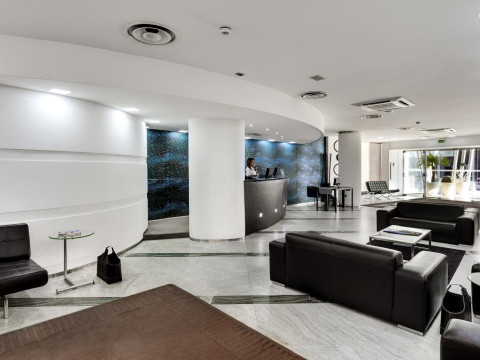 Mediterraneo Palace