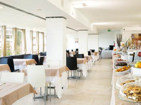 Mediterraneo Palace