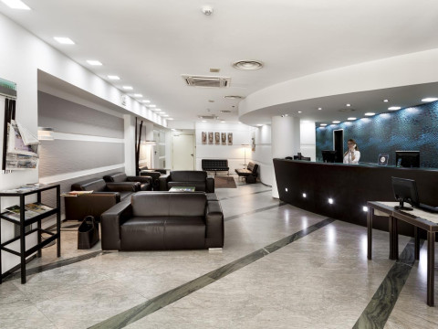 Mediterraneo Palace