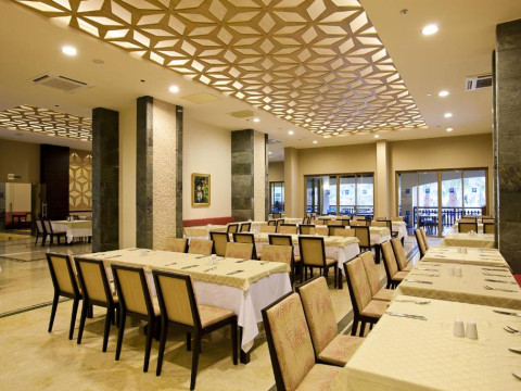 MELAS HOLIDAY VILLAGE