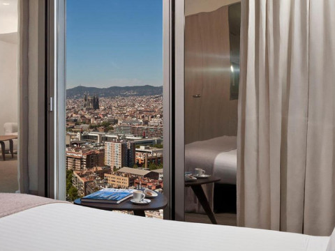 Melia Barcelona Sky