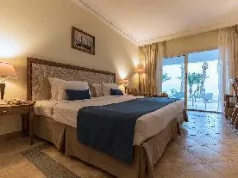 Melton Beach Resort 