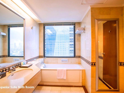 Menara Peninsula Hotel