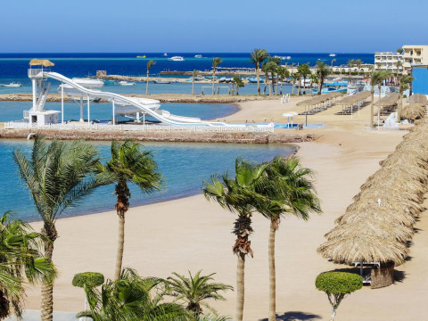 MERAKI RESORT (ADULTS ONLY +16)