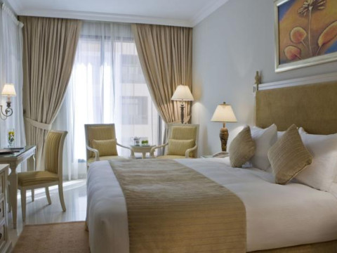 MERCURE DUBAI BARSHA HEIGHTS HOTEL SUITES AND APARTMENTS
