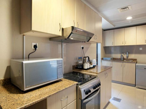 MERCURE DUBAI BARSHA HEIGHTS HOTEL SUITES AND APARTMENTS