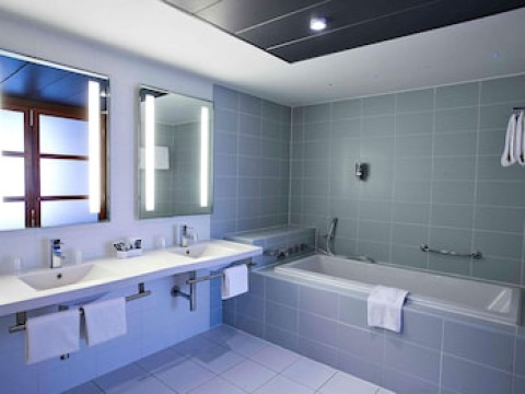 MERCURE TOULOUSE CENTRE COMPANS
