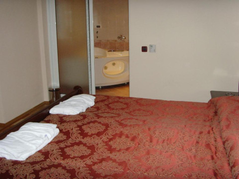 MERIDIAN HOTEL BOLIARSKI