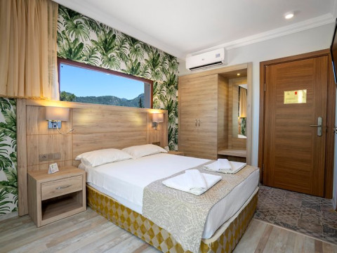 MERIL CLUB HOTEL TURUNC