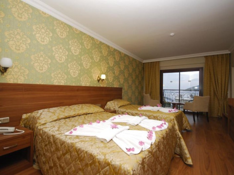 MERIL CLUB HOTEL TURUNC
