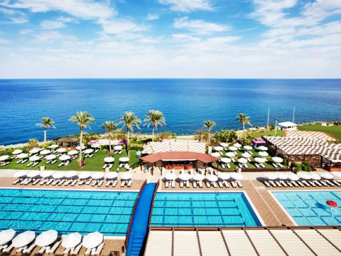 MERIT PARK HOTEL