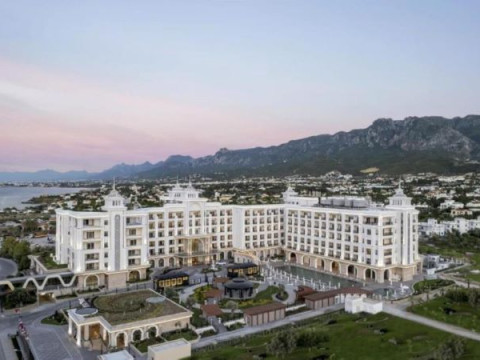 MERIT ROYAL DIAMOND HOTEL  SPA