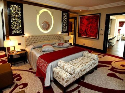 MERIT ROYAL PREMIUM HOTEL & CASINO