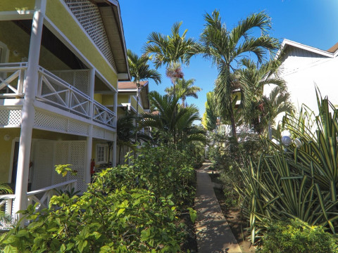 Merril's Beach Resort II