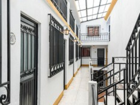 MESON DE CAROLINA
