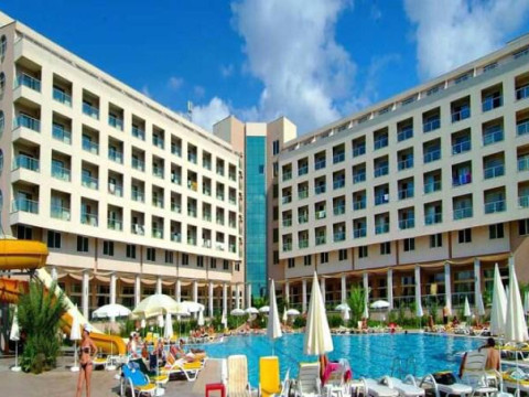  Azure Resort & Spa Memento Club