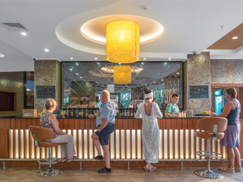 MICHELL HOTEL