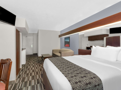Microtel Inn & Suites by Wyndham London