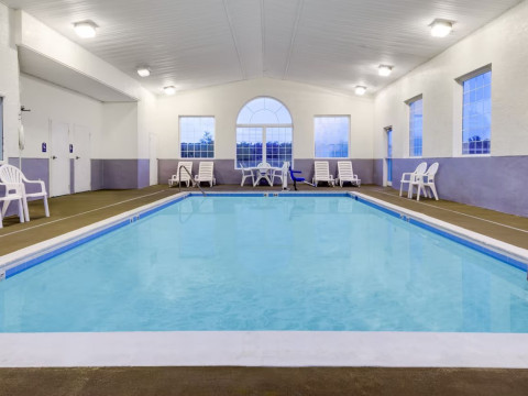 Microtel Inn & Suites by Wyndham London