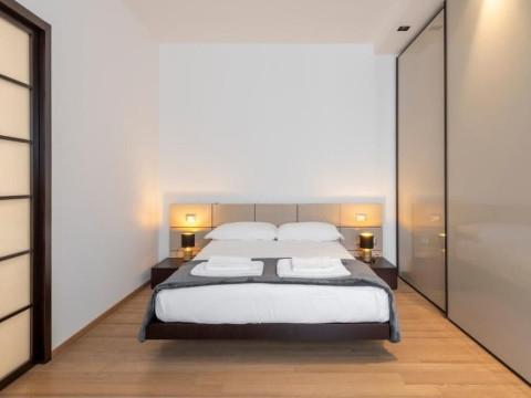 Milan Royal Suites Luxury Apartments