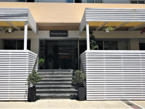 Mimosa Suites