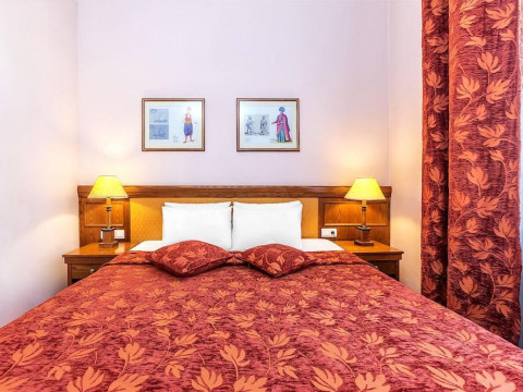 Minerva Premier Hotel