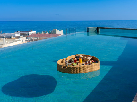 MINOS AMBASSADOR ALL SUITES & SPA Adults only 16+